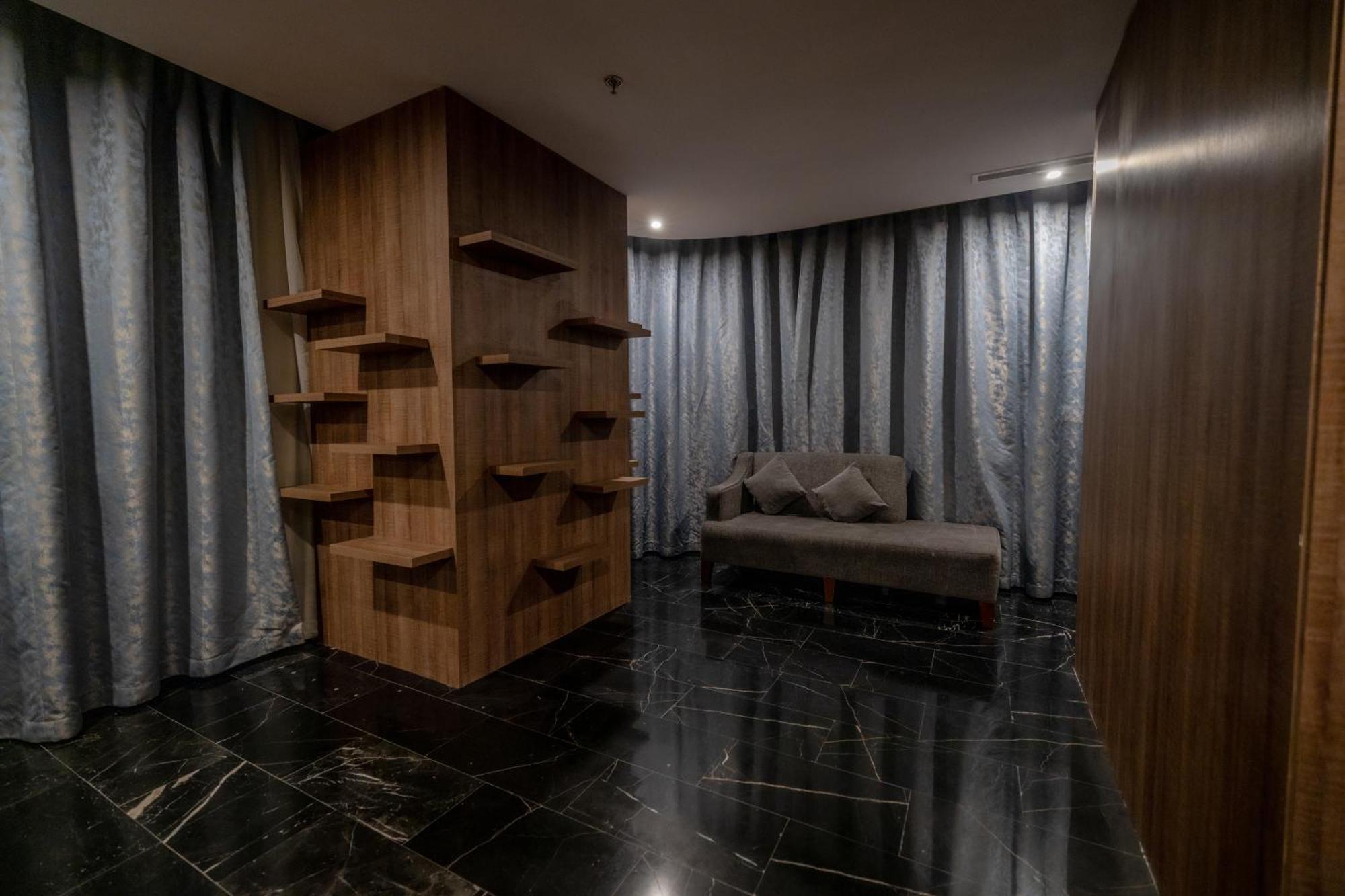 Mora Hotel By Pioneer Yidda Exterior foto