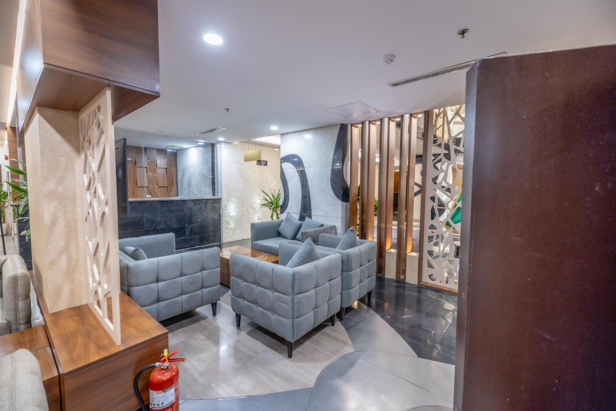 Mora Hotel By Pioneer Yidda Exterior foto